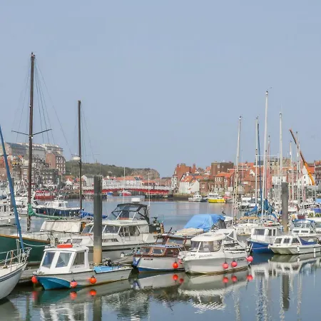 11 Church Street Holiday home *