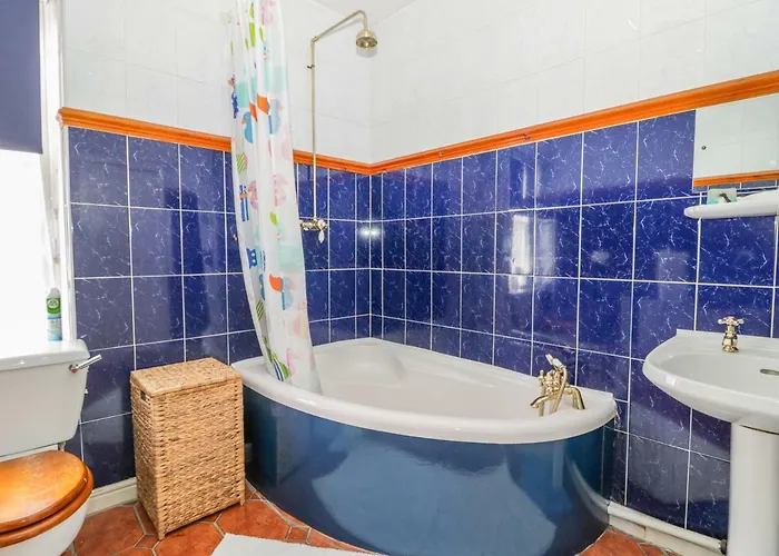 11 Church Street * Whitby